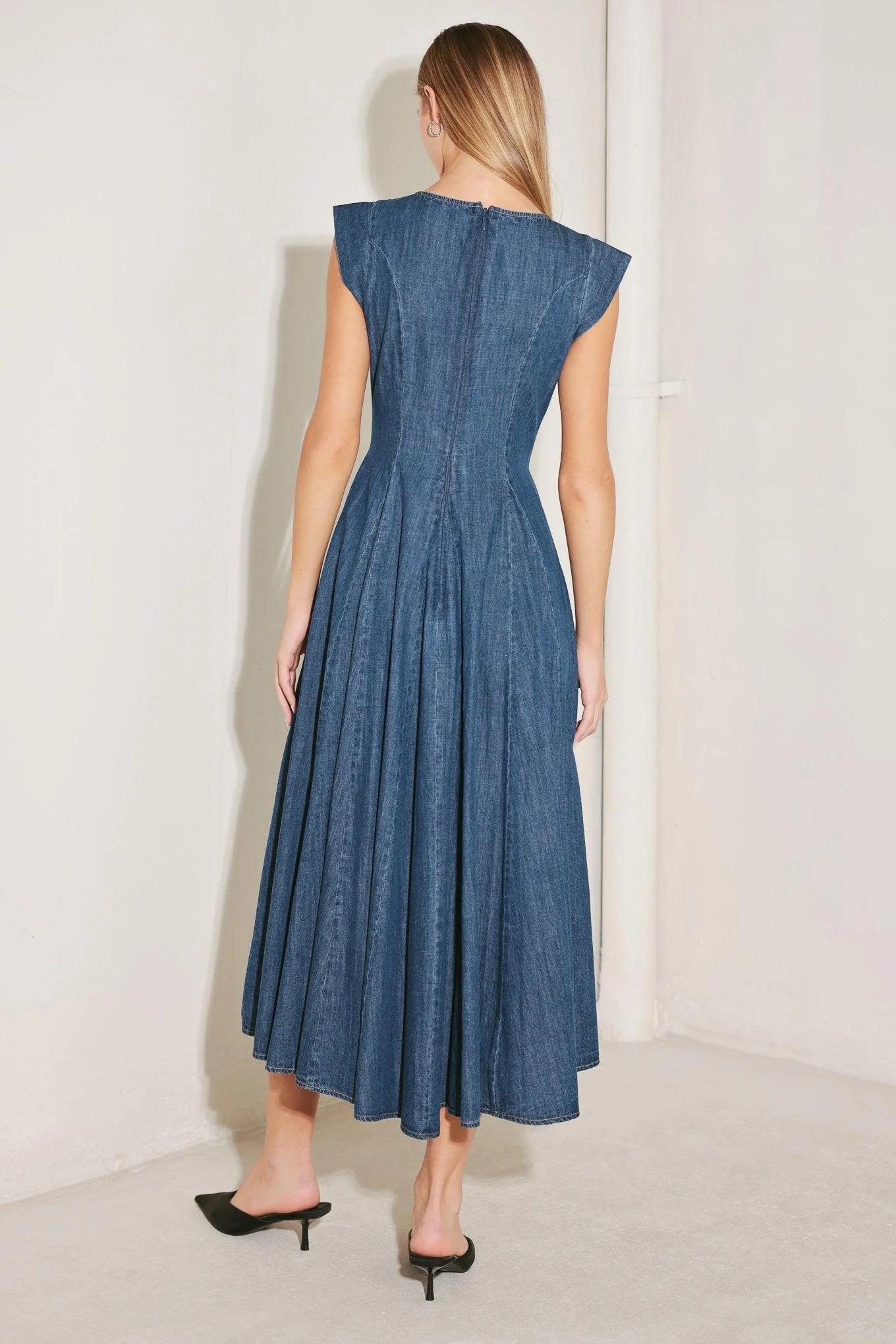 Timeless Blue Form Denim Midi Dress - Image 2