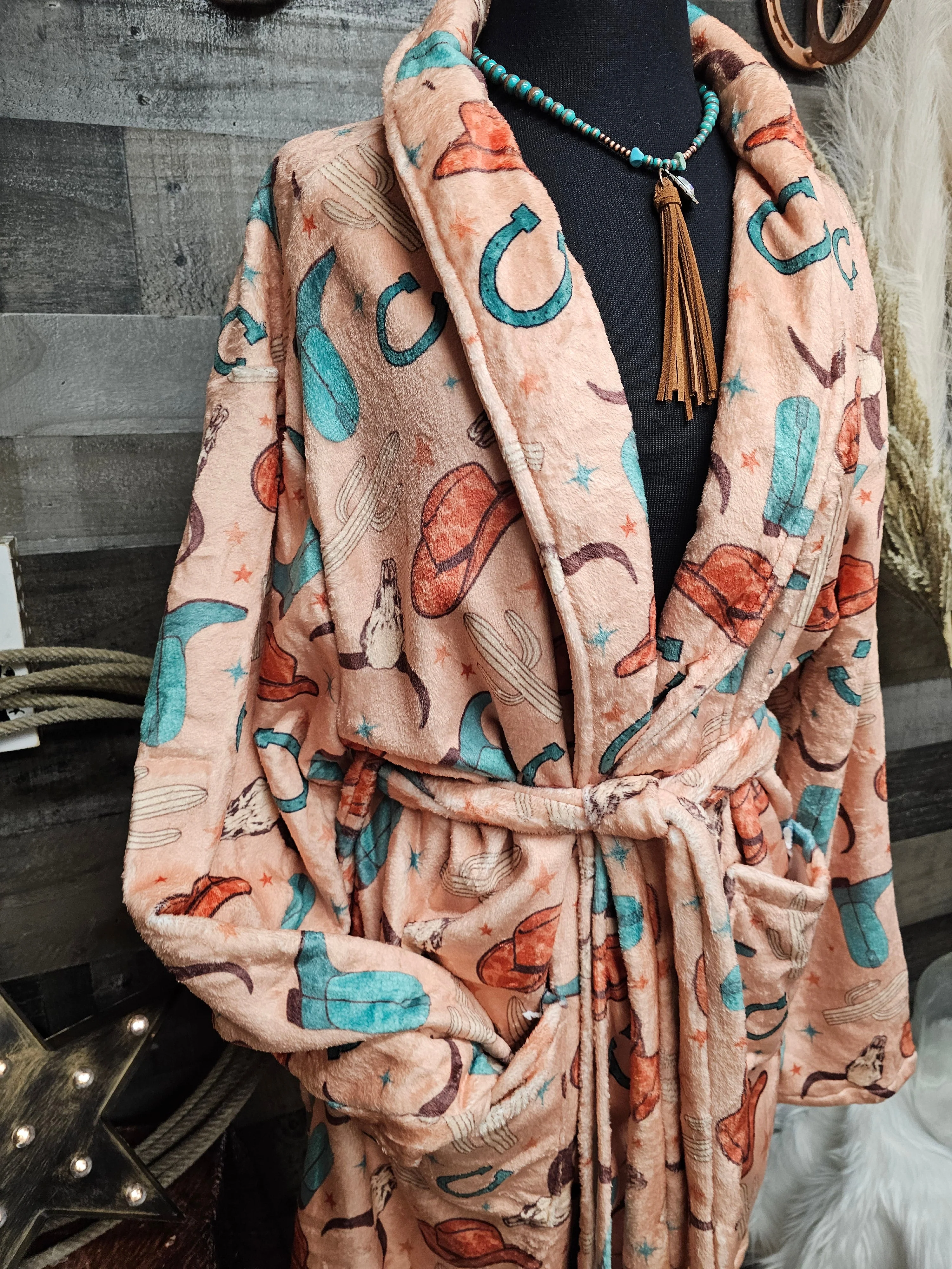 Totally Western Women's Western Bath Robe - Image 2