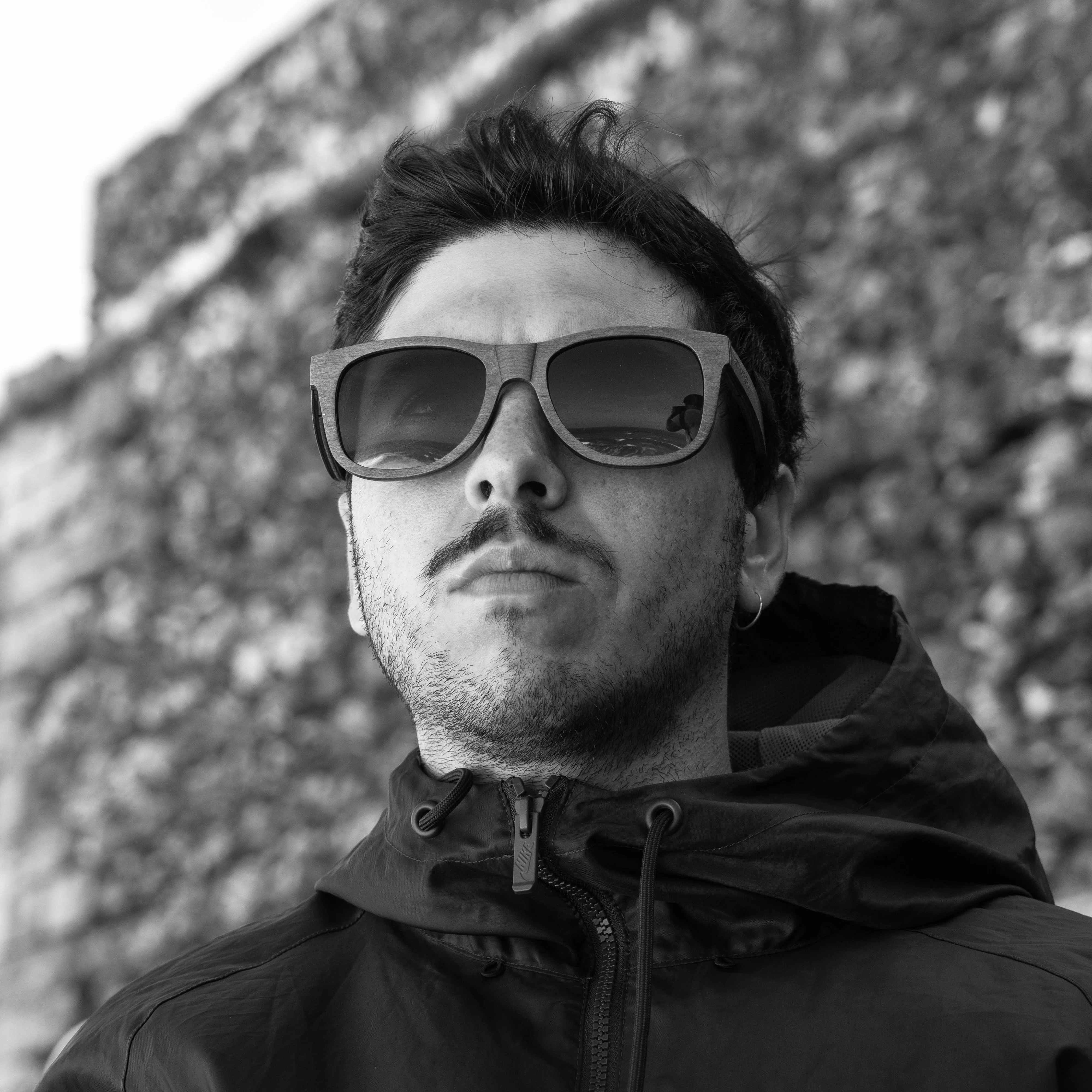 Traveler | Red | Wooden Sunglasses - Image 4