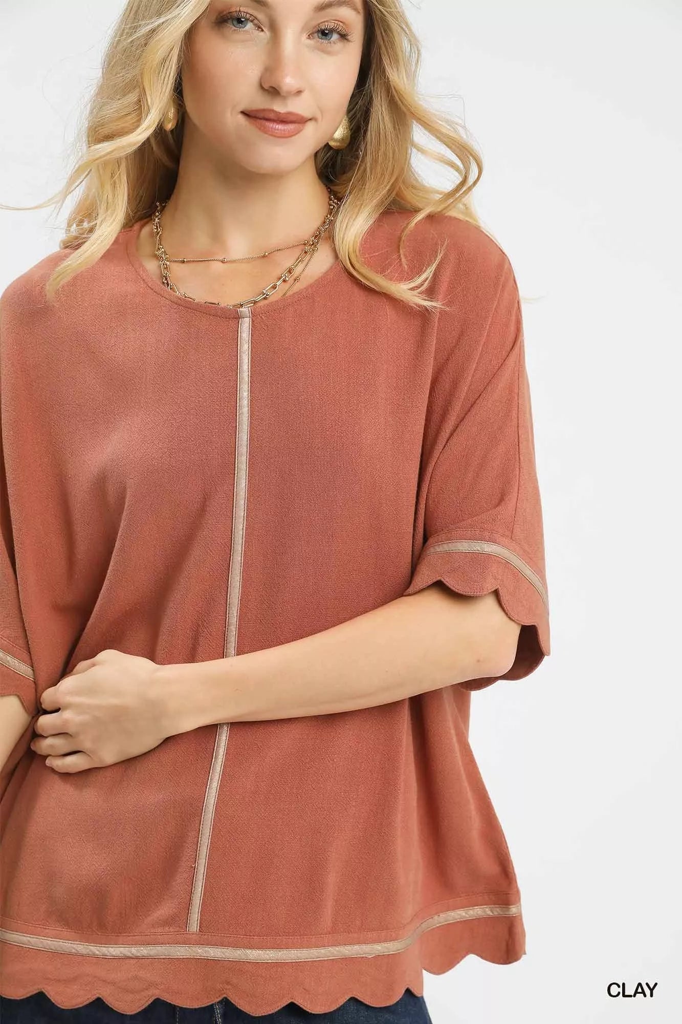 Umgee Linen Blend Scallop Trim Top - Image 6