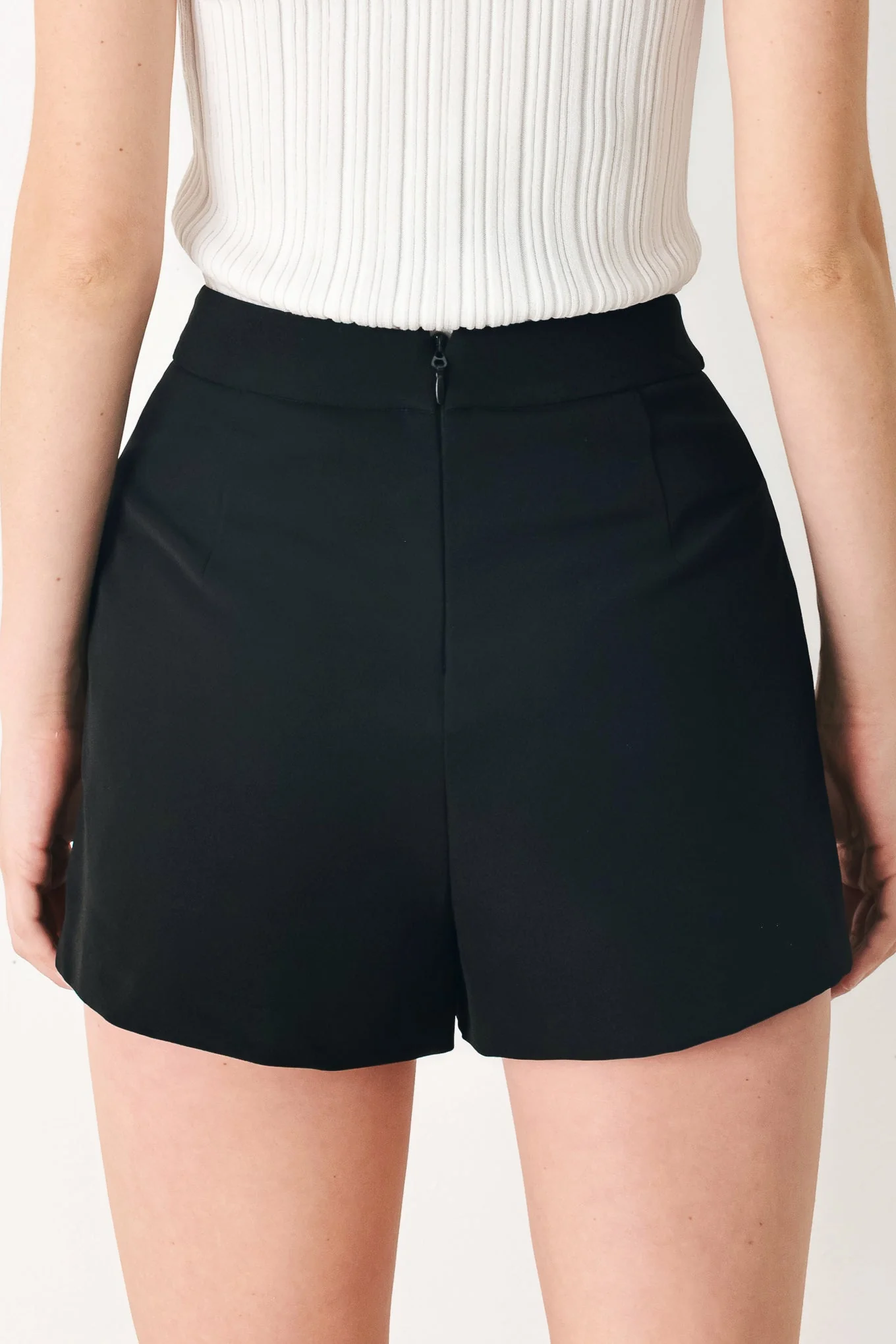 Uptown Flirt Woven Skort - Image 2