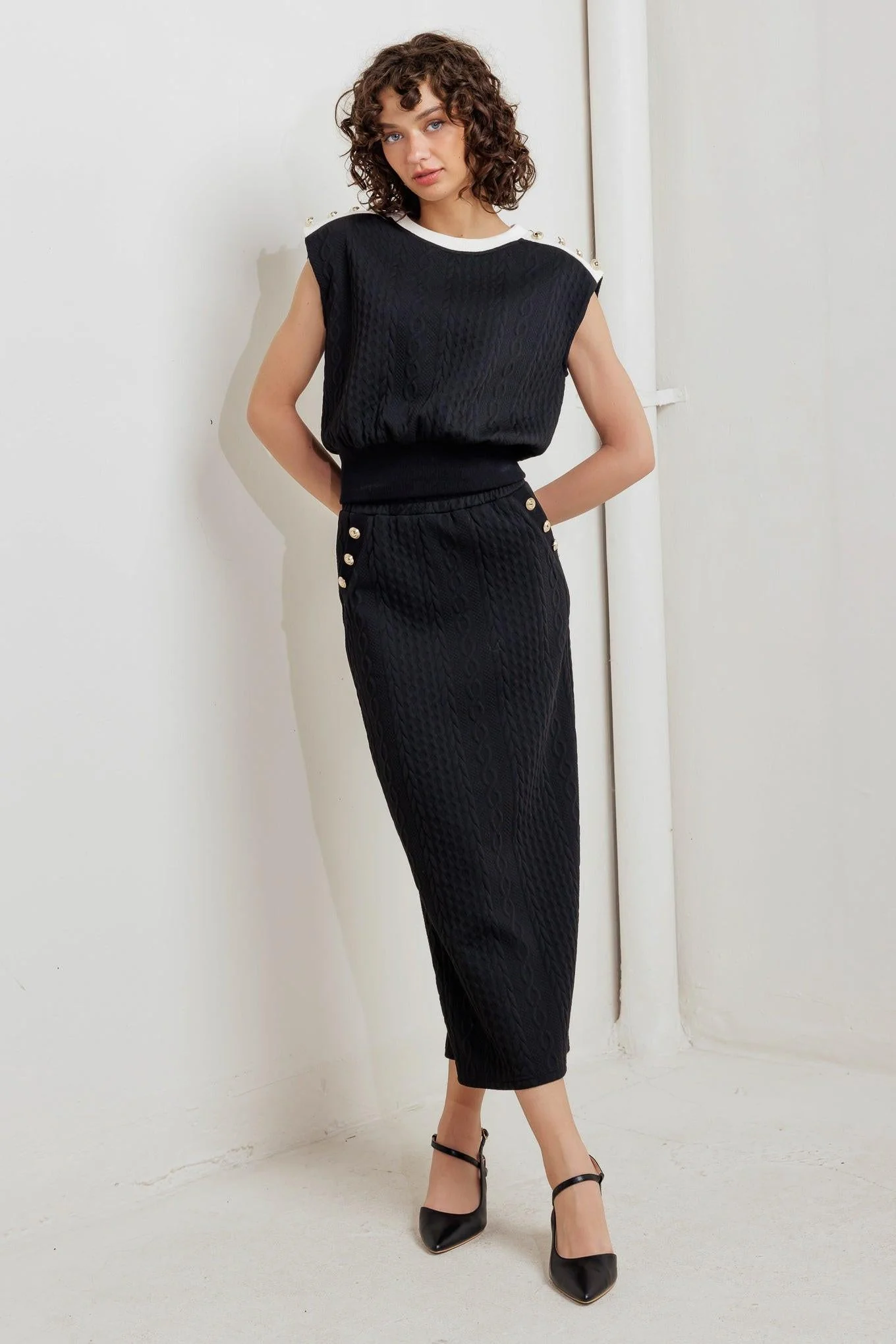 Urban Luxe Command Knit Midi Skirt - Image 3