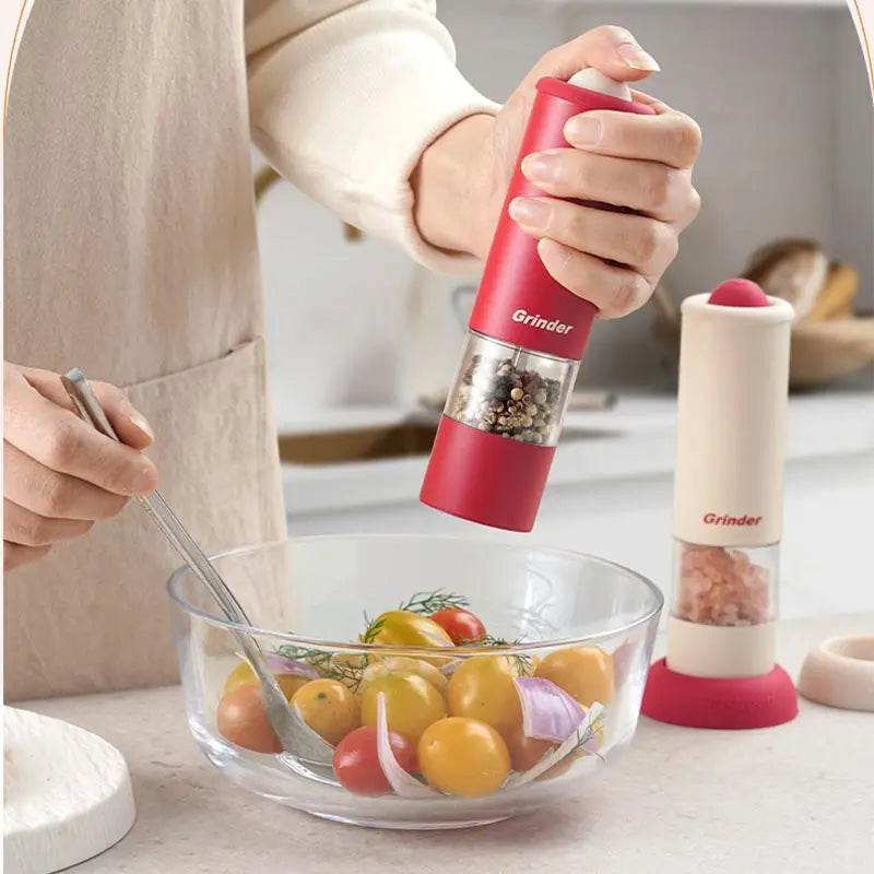 USB Rechargeable Salt and Pepper Grinder - Image 4