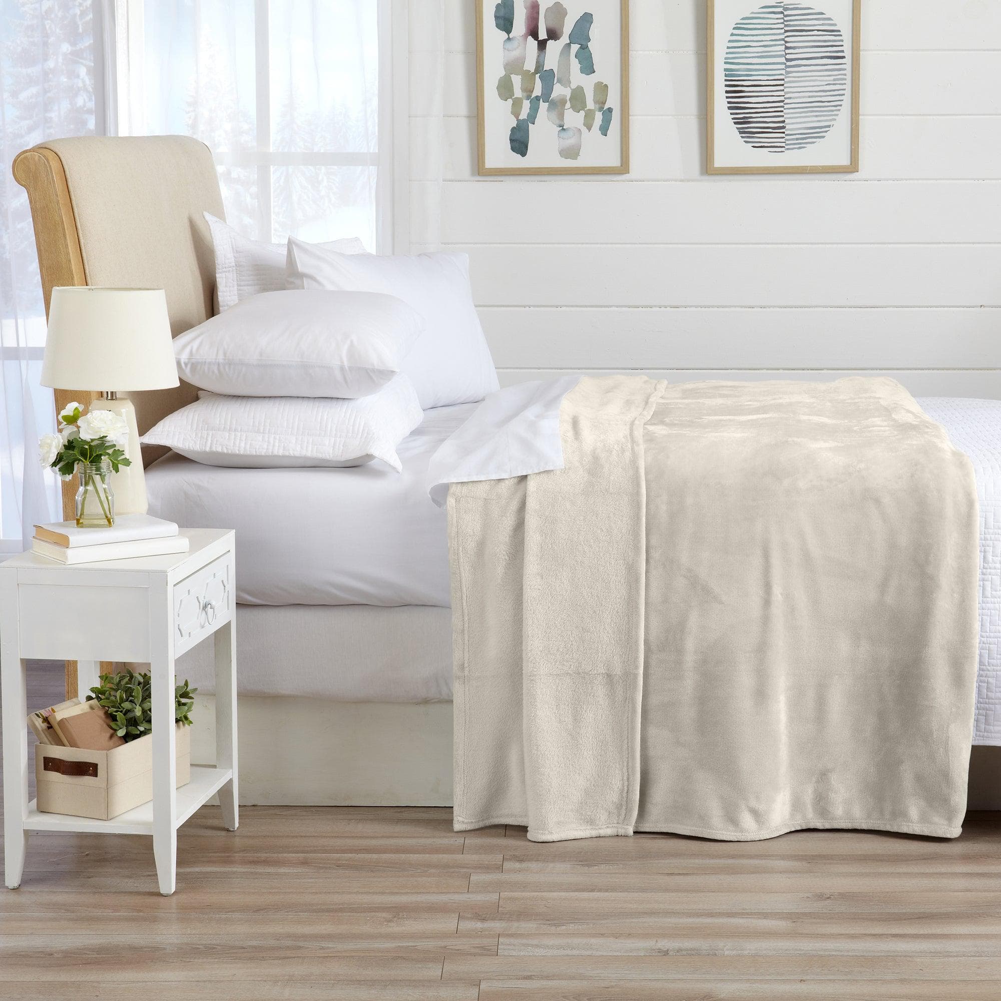 Velvet Plush Blanket - Avianna Collection - Image 21