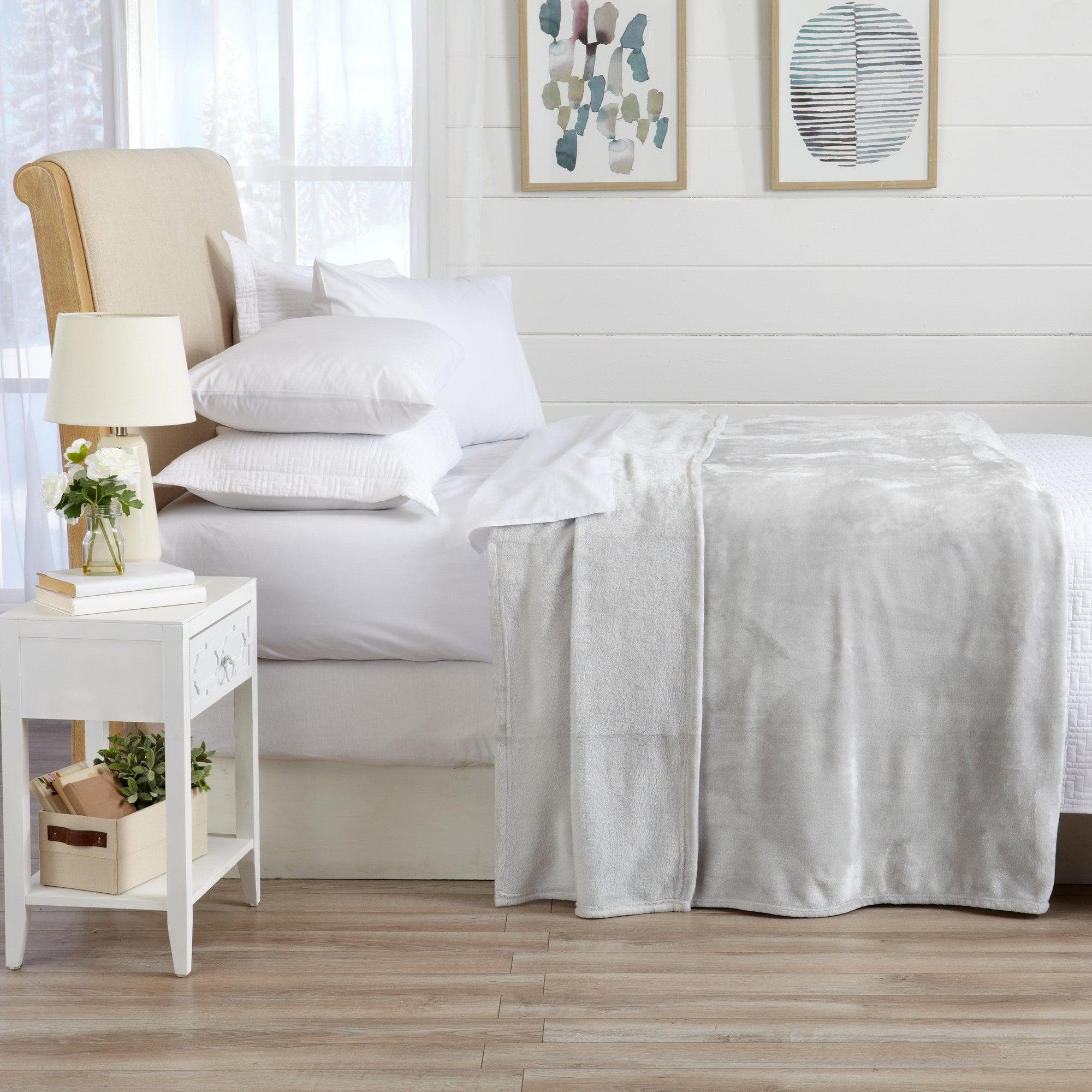 Velvet Plush Blanket - Avianna Collection - Image 27