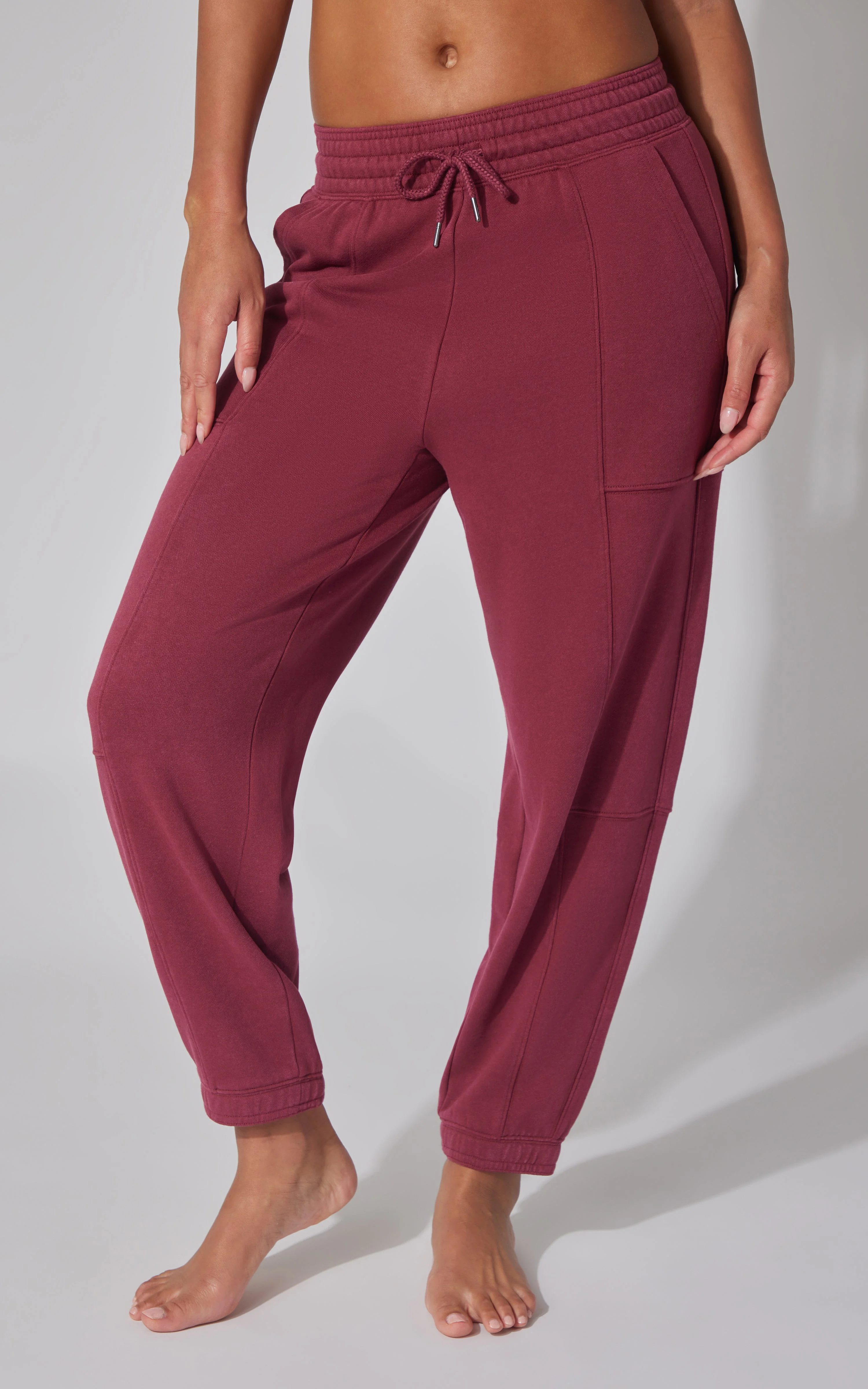 Washed Loop Terry Barrel Jogger - Image 19