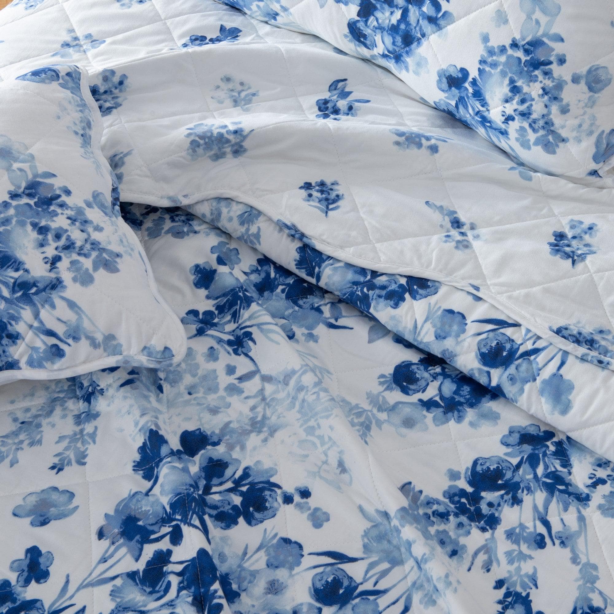Watercolor Leaves Quilt Set - Jacqueline Collection - Image 2