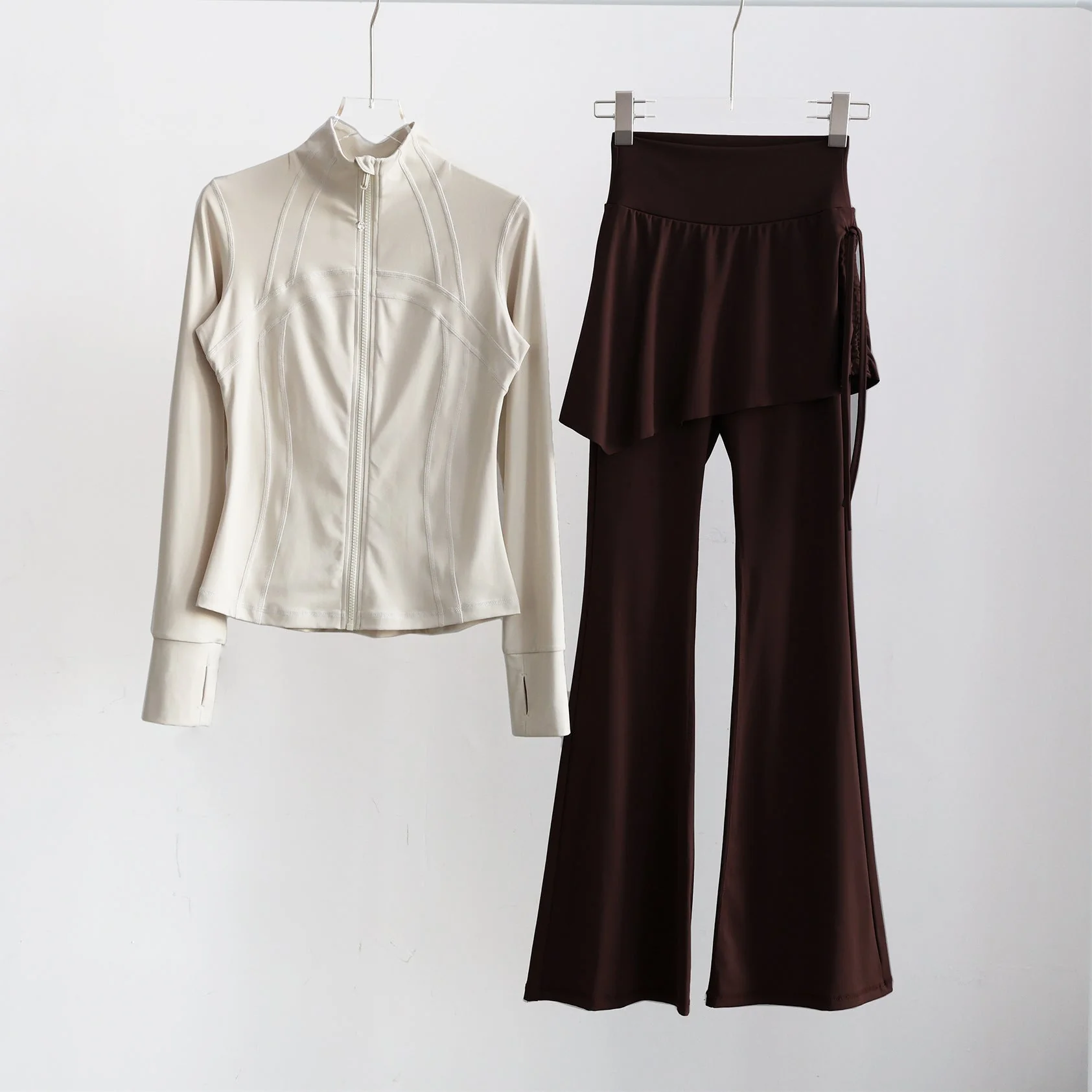 Women’s Long Sleeve Running Set – Zip-Up Slim Fit Gym Outfit - Image 3