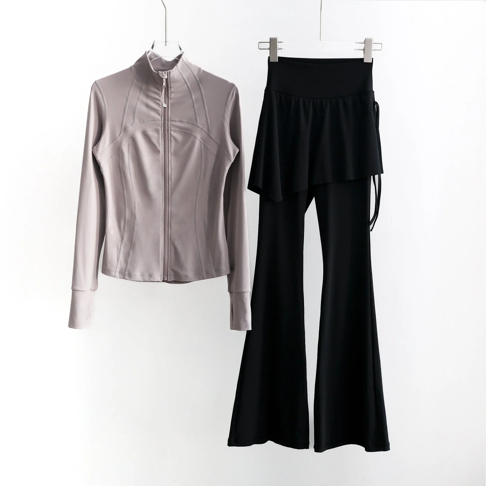 Women’s Long Sleeve Running Set – Zip-Up Slim Fit Gym Outfit - Image 9