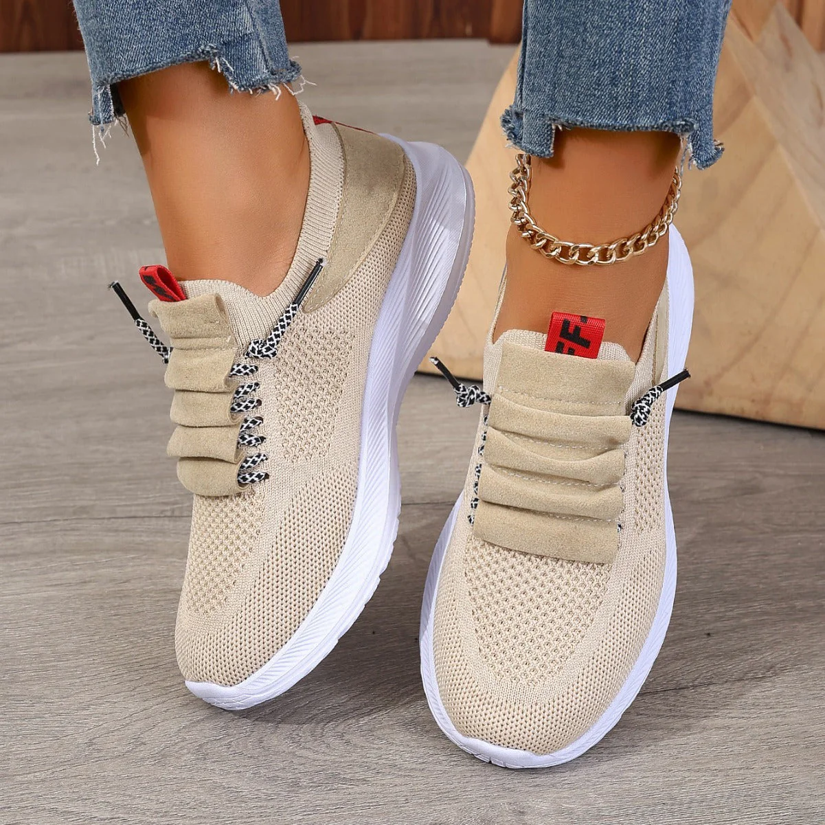 Women’s Non-Slip Round-Toe Casual Sneakers - Image 4