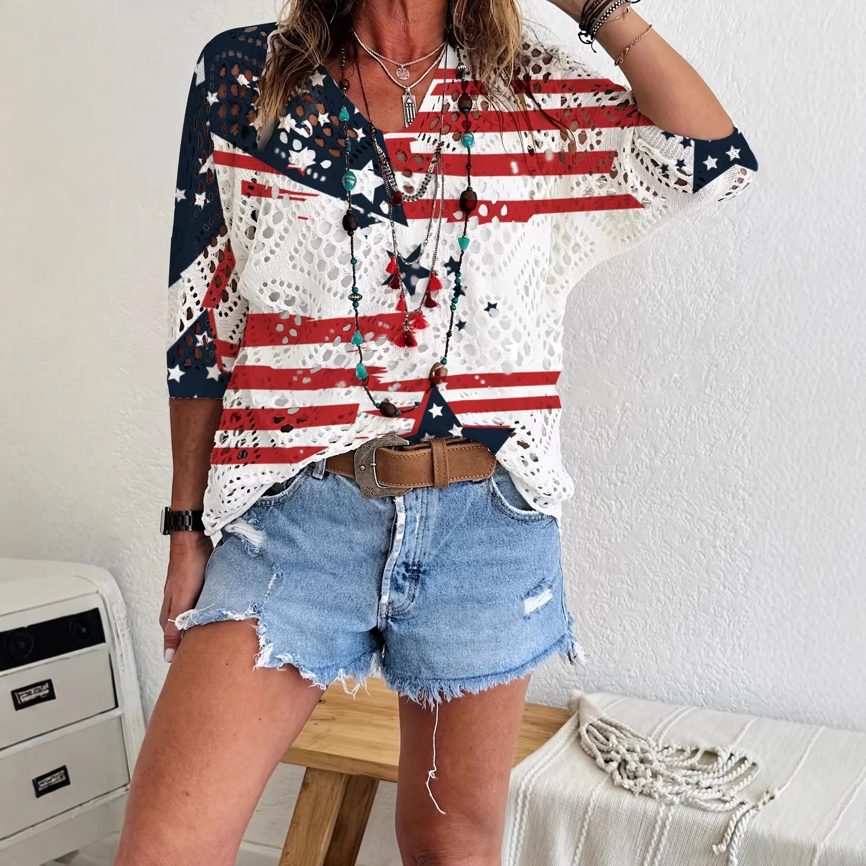Women's Batwing-Sleeve Sweater – Hollowed-Out 3D Knitted Print Relaxed Fit - Image 2