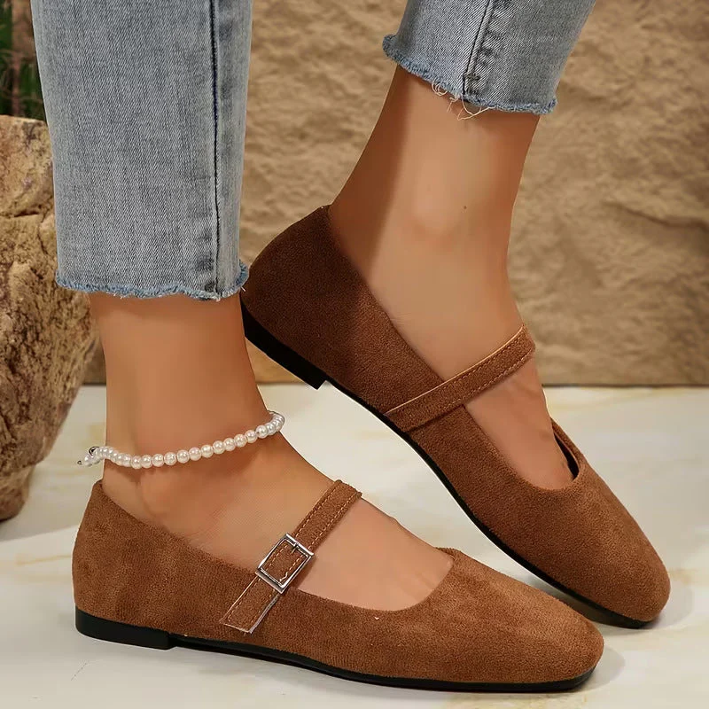 Women's Flat Vintage Mary Jane Pumps - Image 3