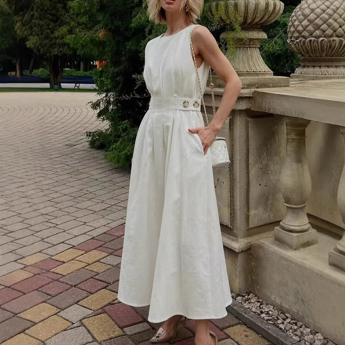 Women's French Minimalist Sleeveless Crew-Neck Midi Dress – White S–XXL - Image 2