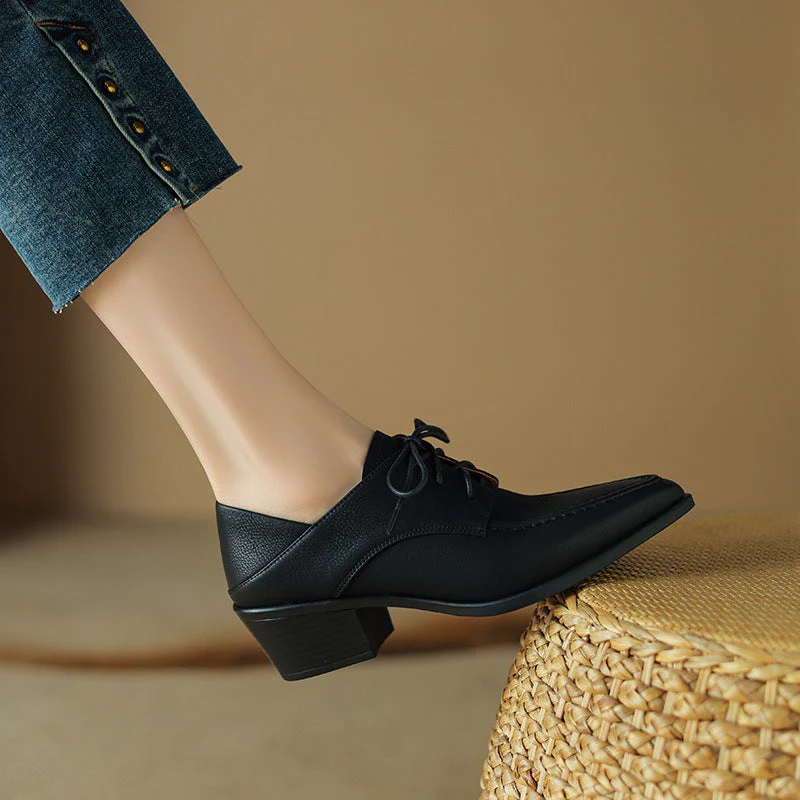 Women's Retro Strap Chunky Heel Pointed-Toe Shoes - Image 7