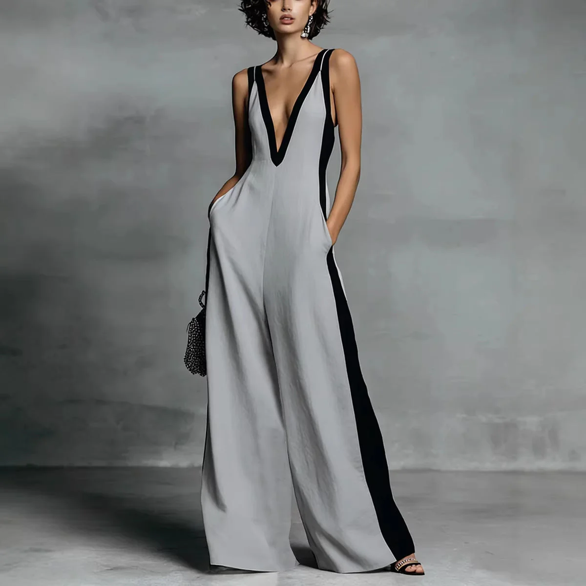 Women's Sleeveless V-Neck Contrast Color Wide-Leg Jumpsuit - Image 5