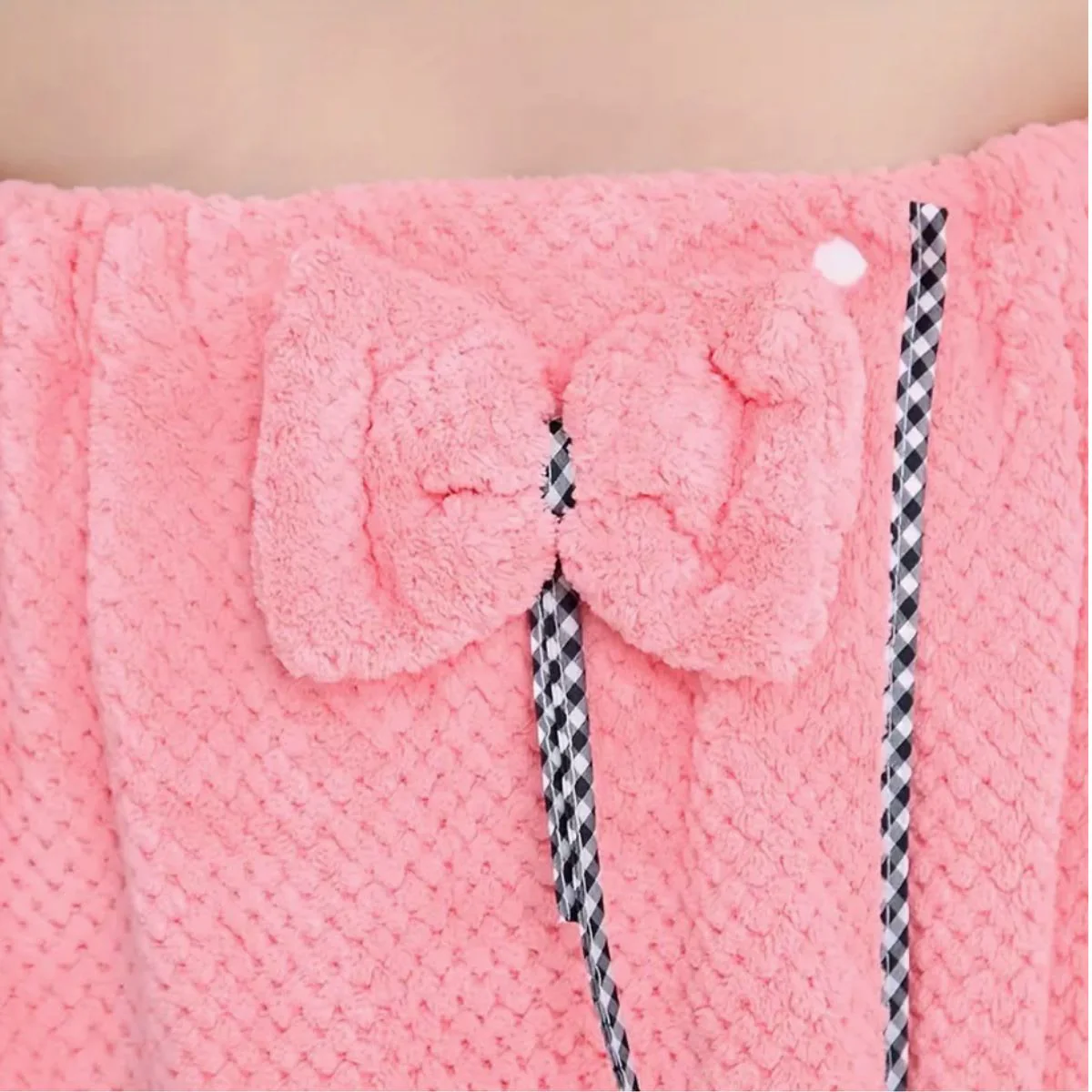 Women's Soft Coral Fleece Bath Wrap Towel with Pocket - Image 14