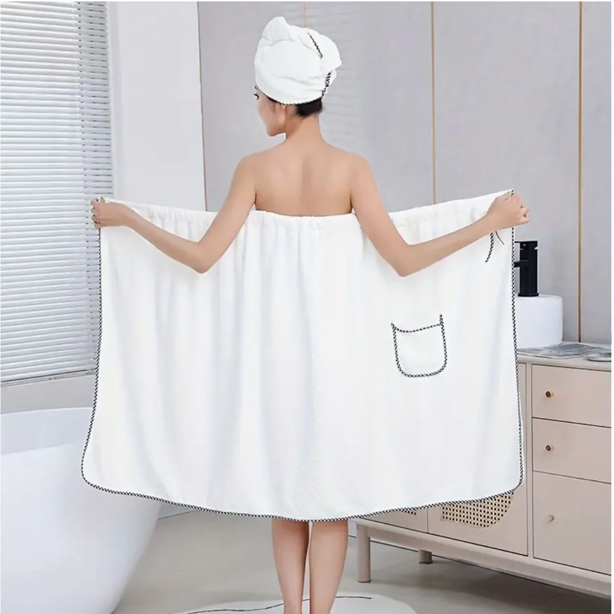 Women's Soft Coral Fleece Bath Wrap Towel with Pocket - Image 7