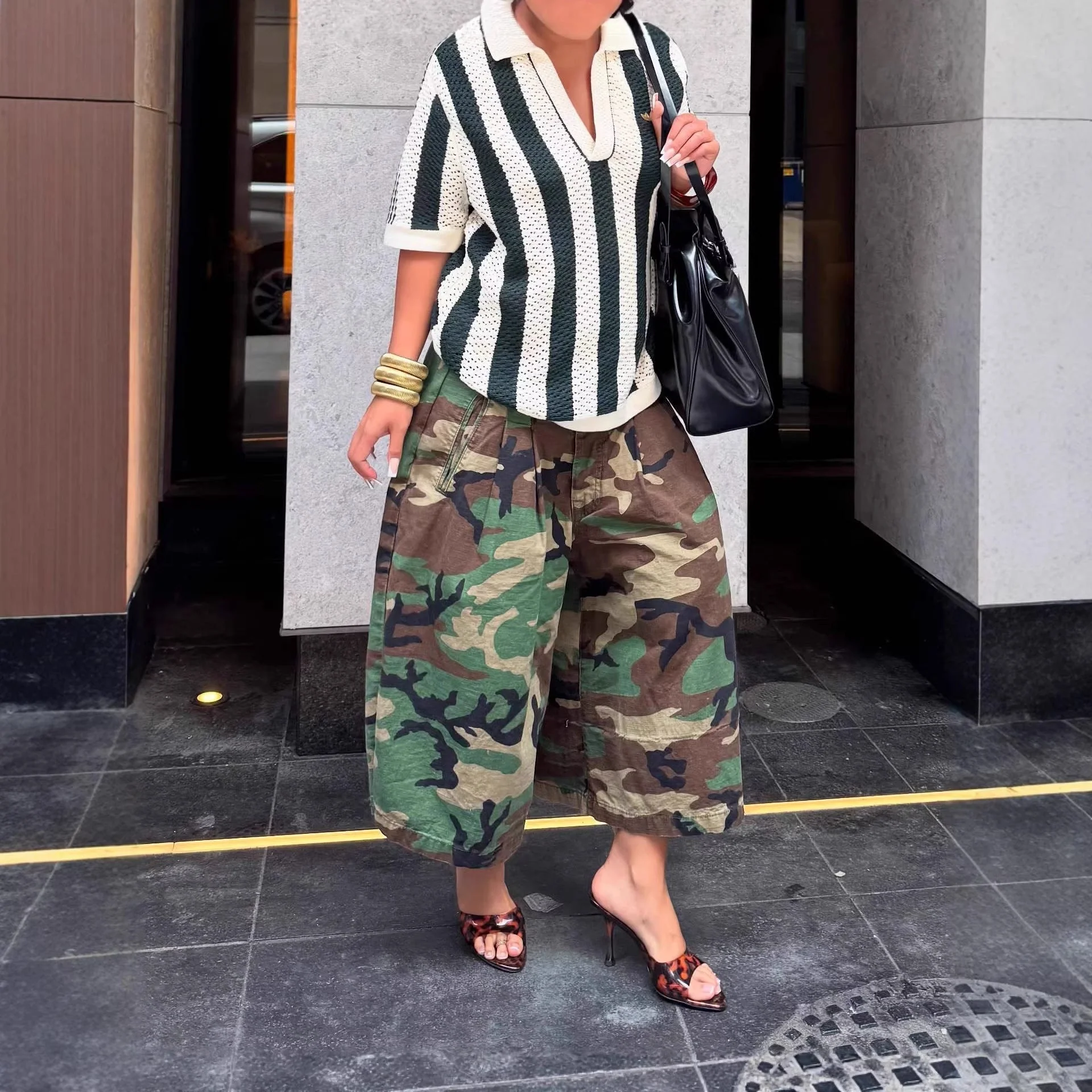 Women's Wide-Leg Cargo-Style Pants with Zipper & Button Detail - Image 6