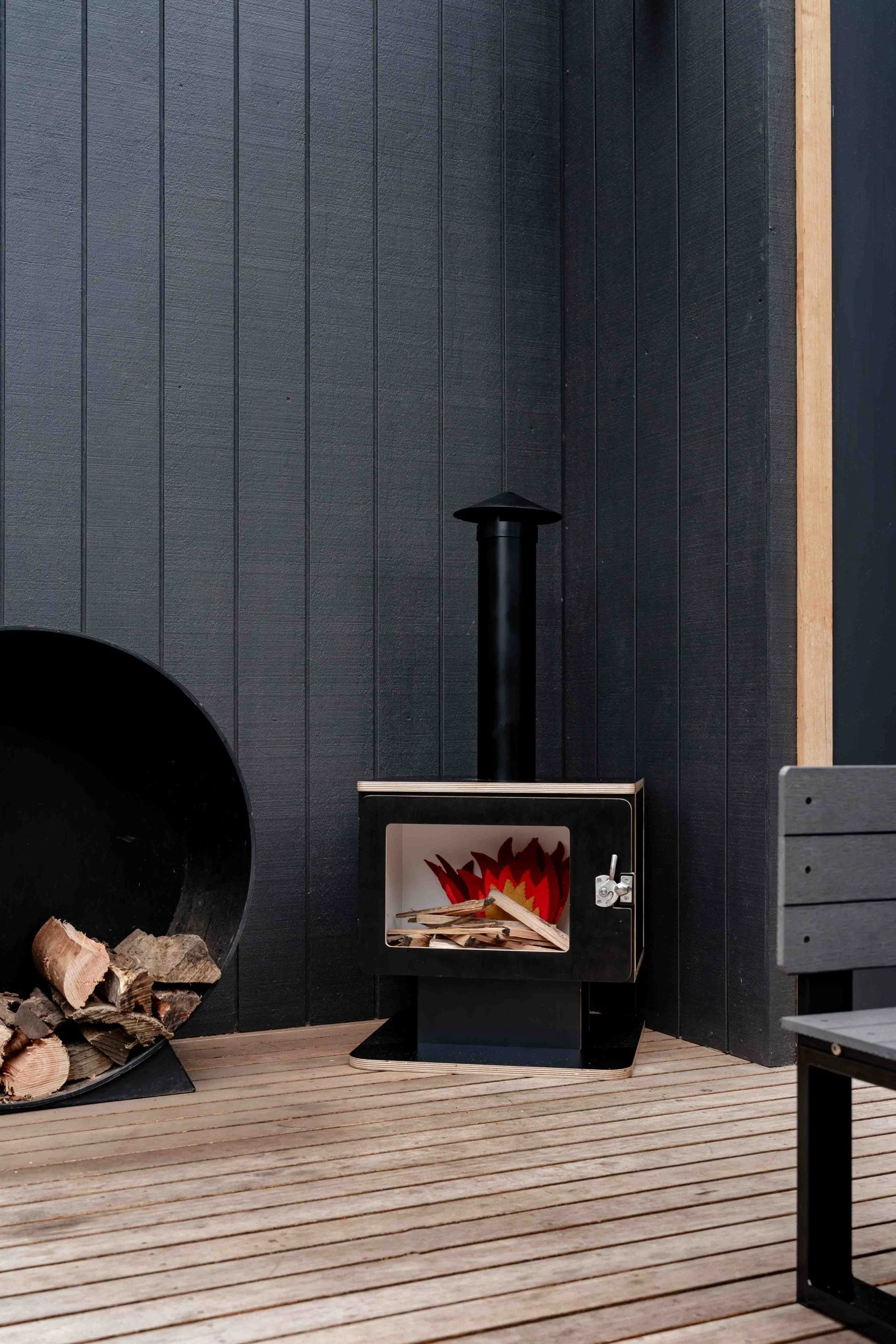 Wooden Play Fireplace – Imaginative Indoor Pretend Play - Image 3