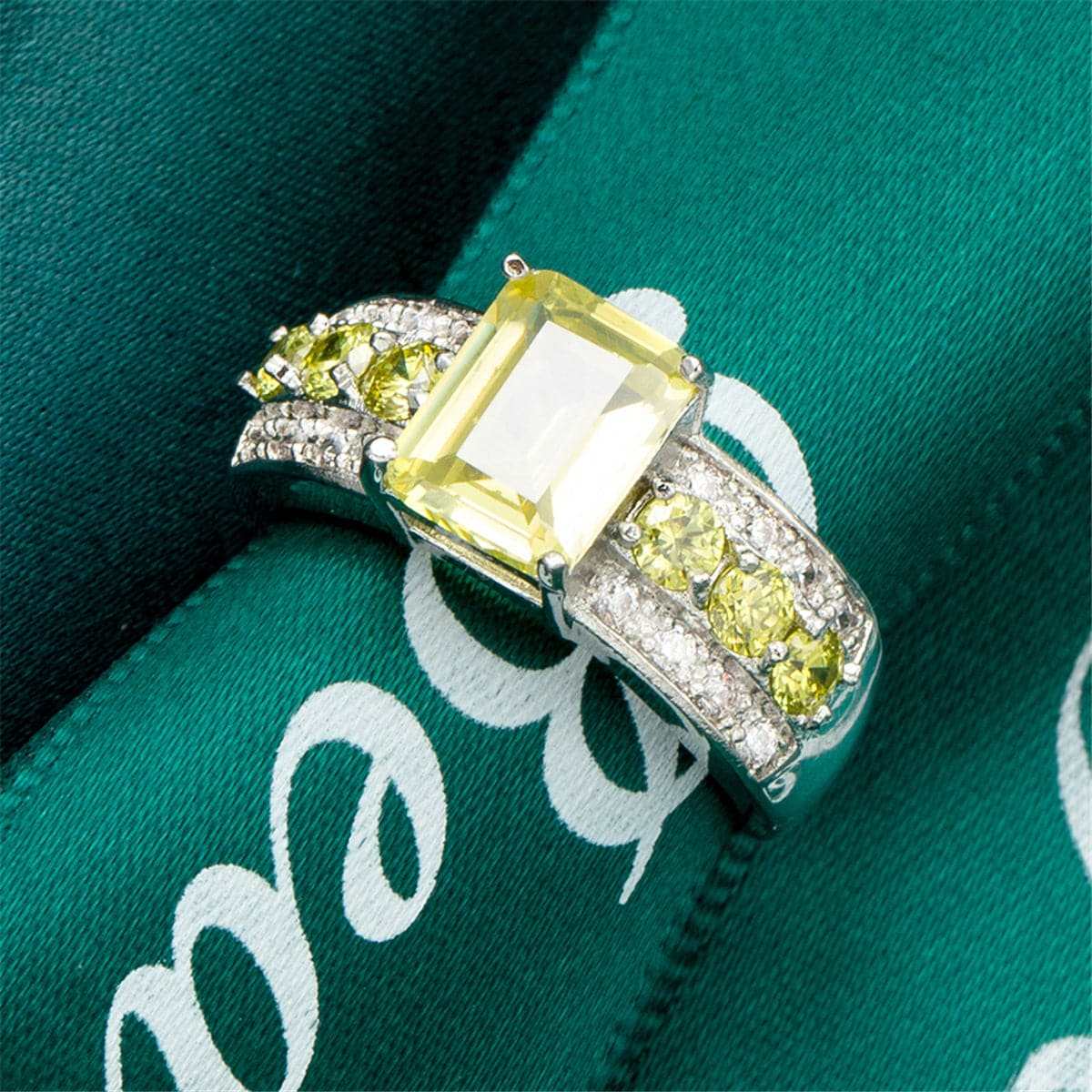 Yellow Cubic Zirconia & Crystal Ring - Image 3